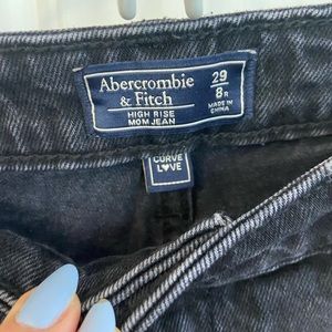 Abercrombie & Fitch Curve Love High Rise Mom Jean